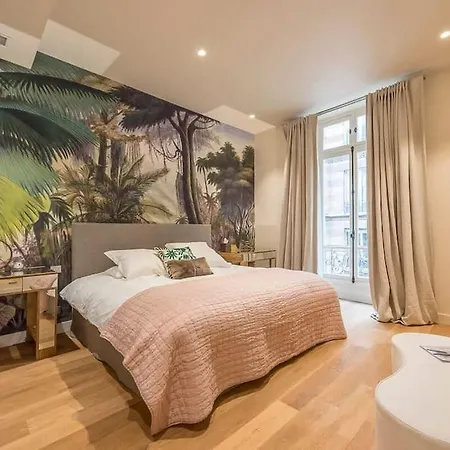 Apartament Elegant Retreat In 7th - Chic & Stylish *